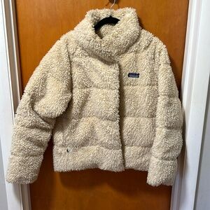 Patagonia Recycled High-pile Down insulated coat | women’s medium